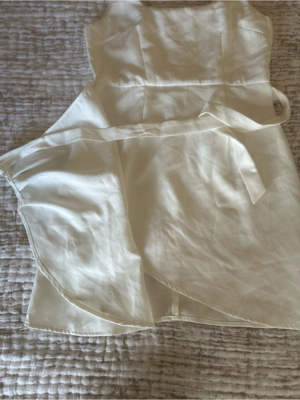 TCEC Dress - Picture 2 of 7